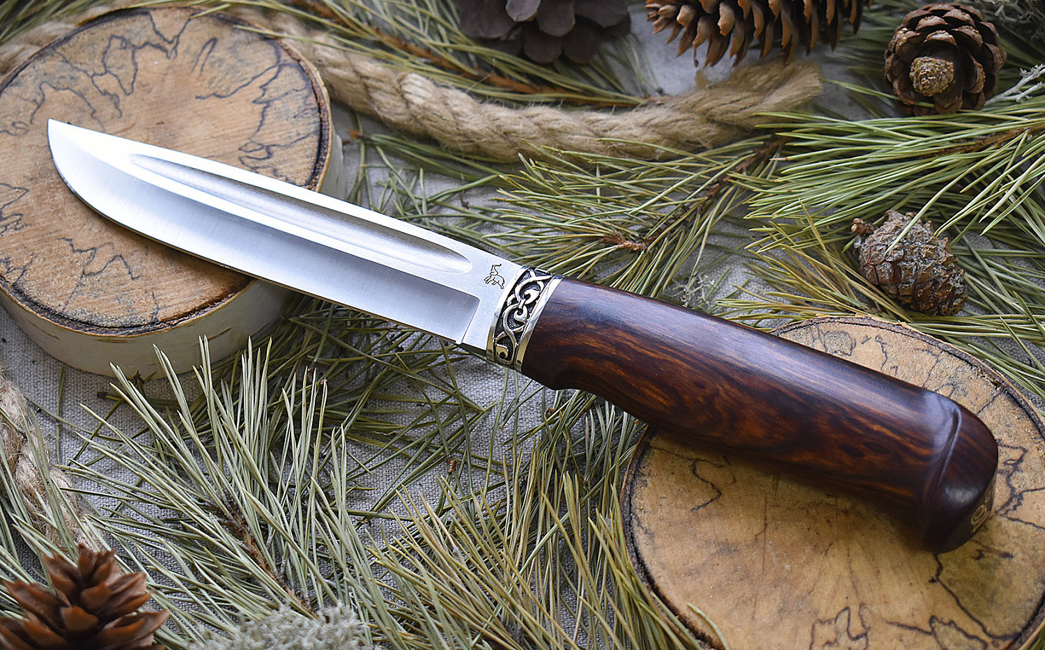 Охотничий нож из стали М398